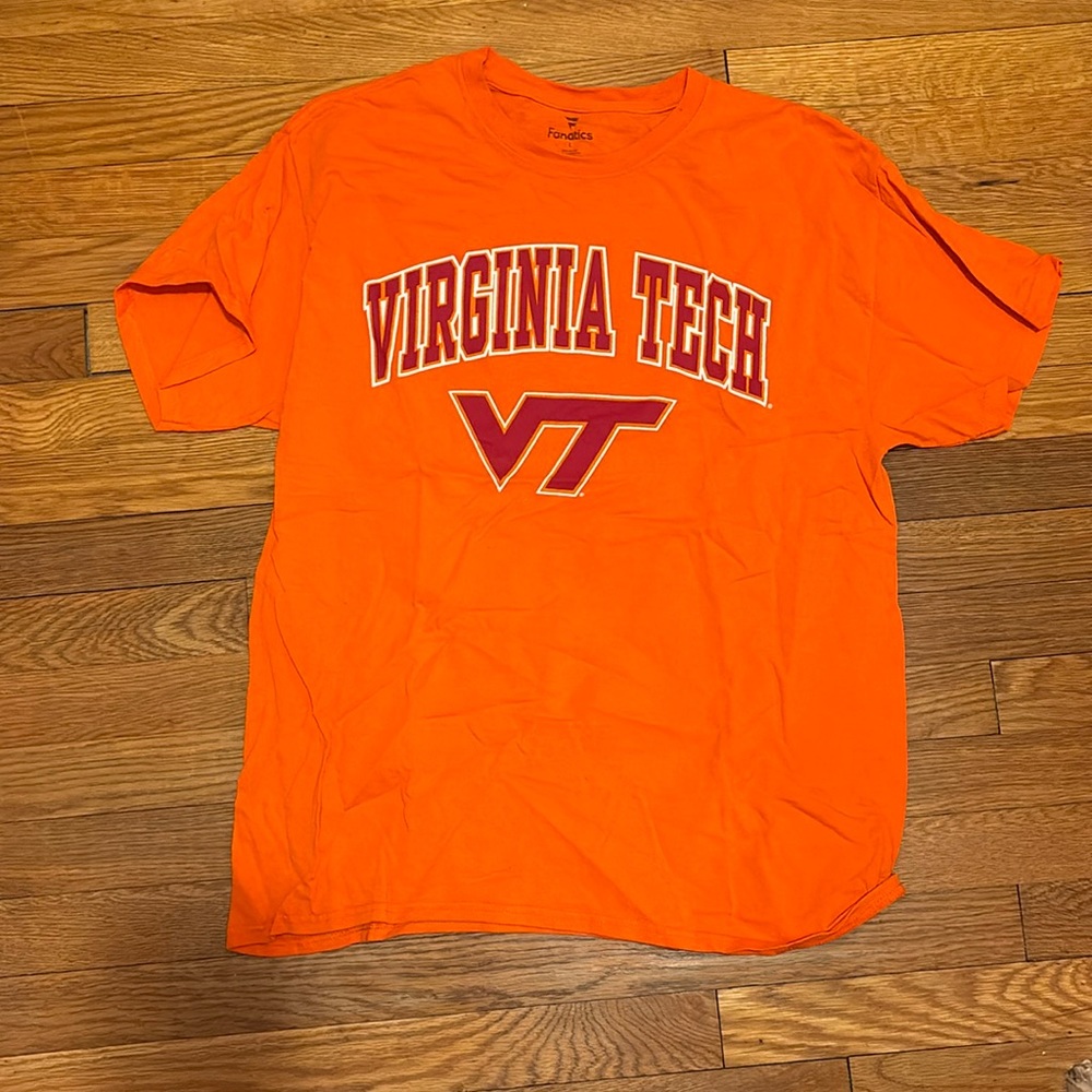 Short sleeve, Virginia Tech T-shirt. Size large.